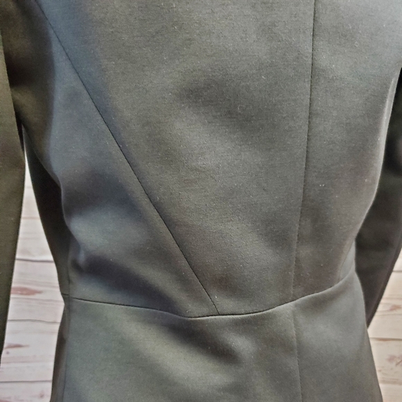 H&M black blazer - Picture 5 of 9